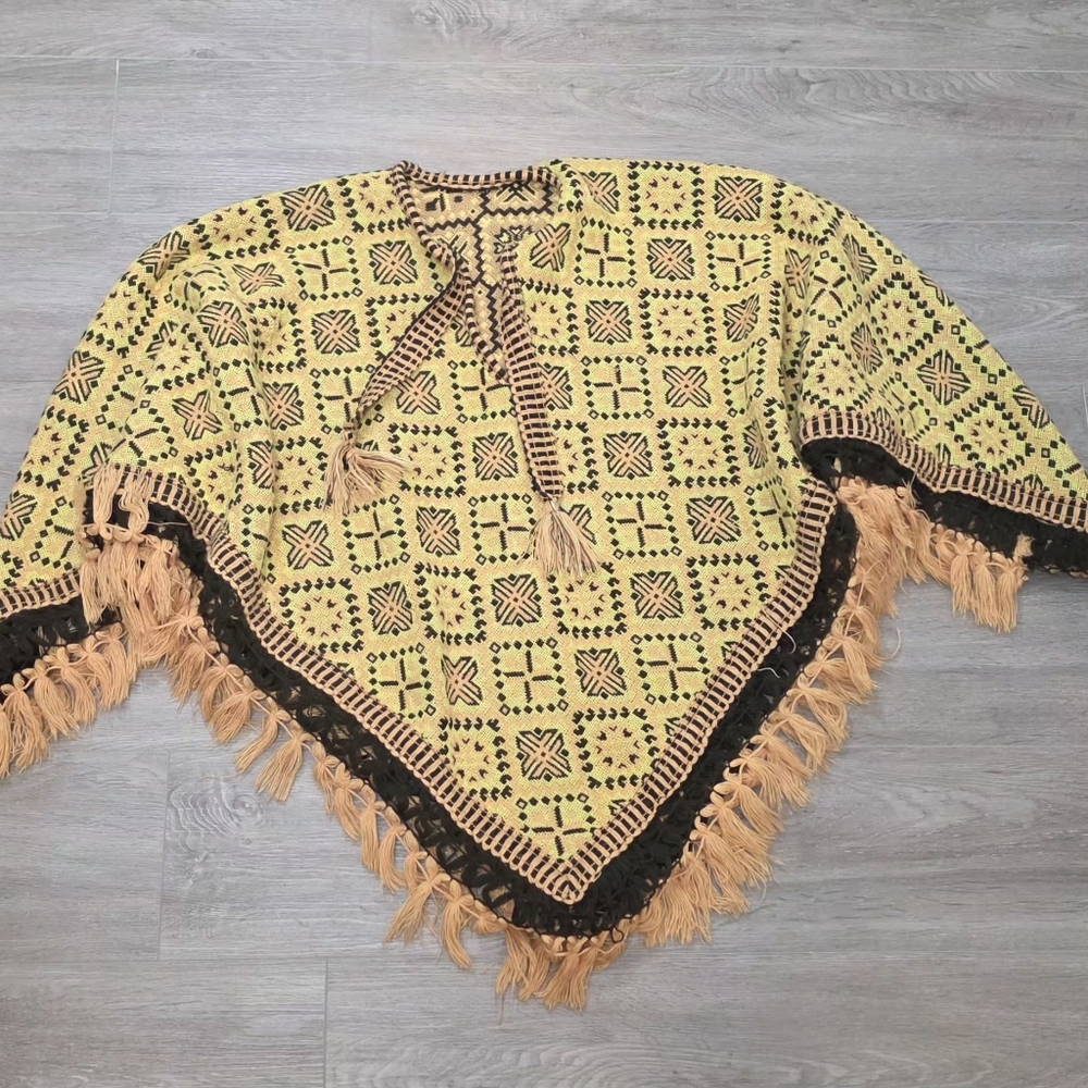Mexican Poncho- Shawl -wrap Rebozo Hand Made One Size Reversable Boho Aztec - Picture 2 of 5